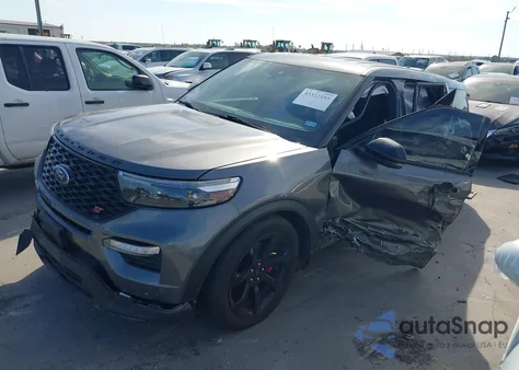 2021 Ford Explorer St z USA, uszkodzony, nr VIN 1FM5K8GC2MGC26368